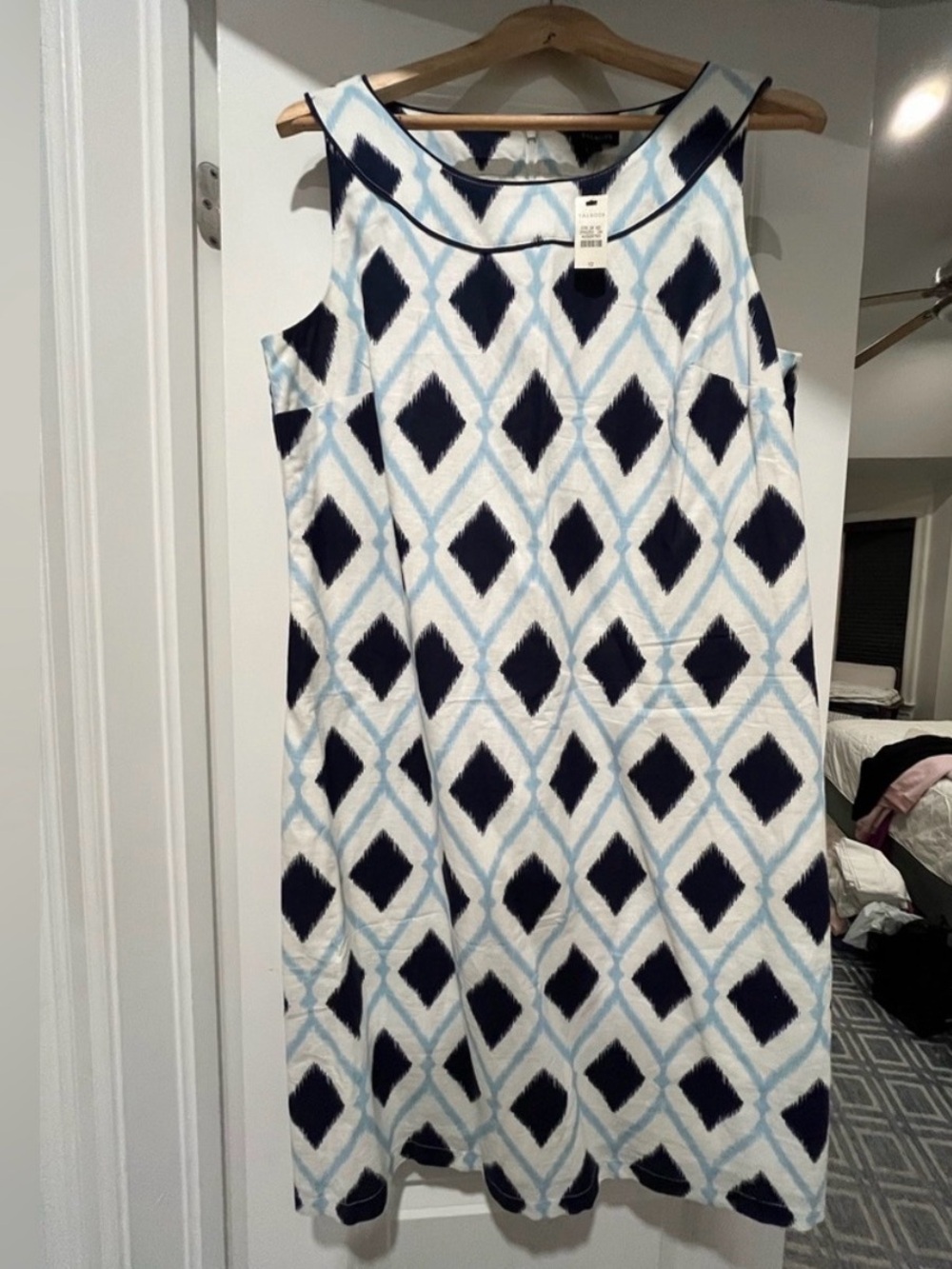 TALBOTS Brand New Linen summer dress - Size 12